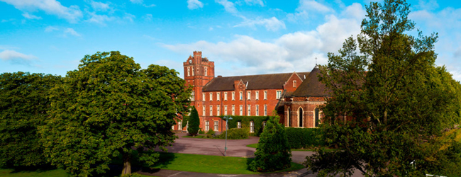 LISA-Sprachreisen-Schueler-Englisch-England-Nottingham-Trent-College-Gebaeude-Park LISA-Sprachreisen-Schueler-Englisch-England-Nottingham-Trent-College-Gebaeude-Park